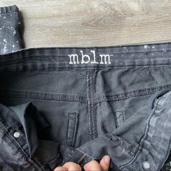 Mblm Splattered  Studded Skinny Jeans - Picture 12 of 15